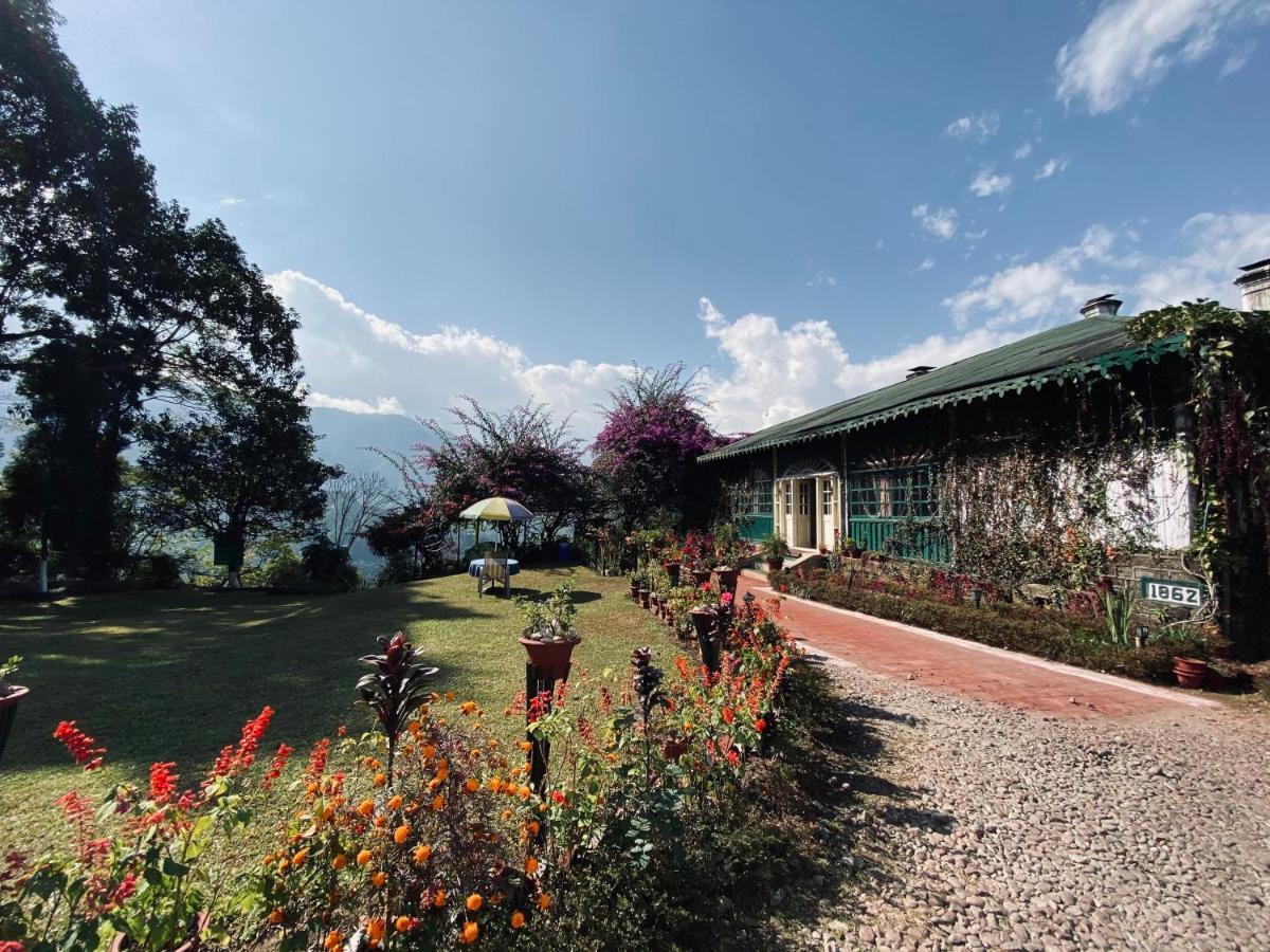 Singtom Tea Estate & Resort ดาร์จีลิง ภายนอก รูปภาพ